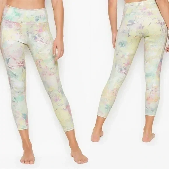 Victoria’s Secret Rainbow Leaves High Rise Essential Pockets Leggings Size 8 MED - Picture 1 of 7